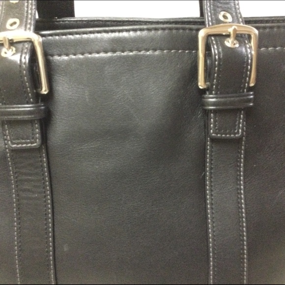 Coach Leather Hampton Bag - Picture 4 of 11